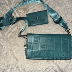 Steve Madden Green Crossbody wallet Bag with Cardholder